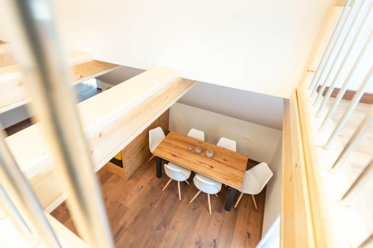 Hisa Kosobrin Apartment *